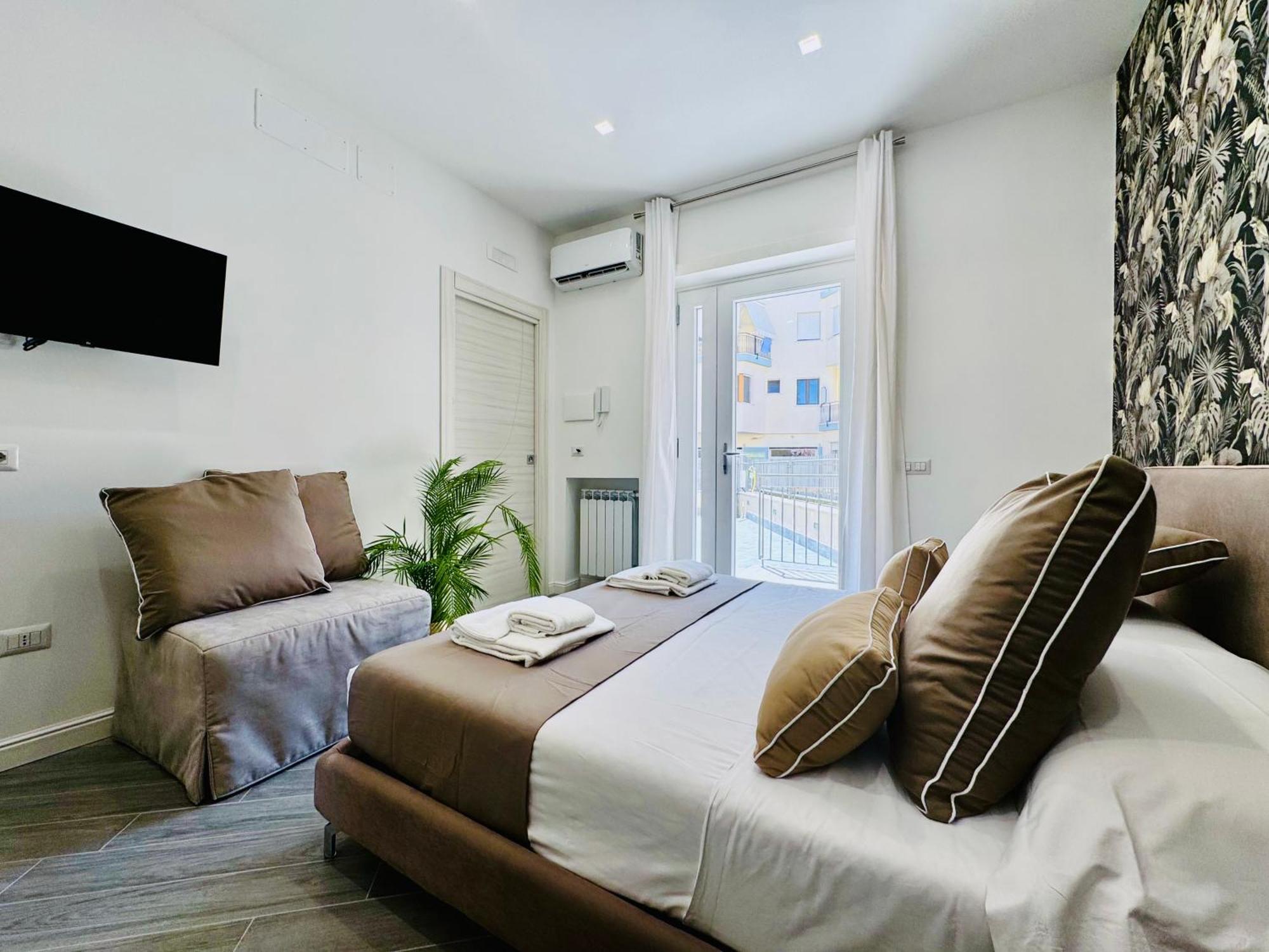 Yourhome - Santa Lucia Rooms Сорренто Экстерьер фото