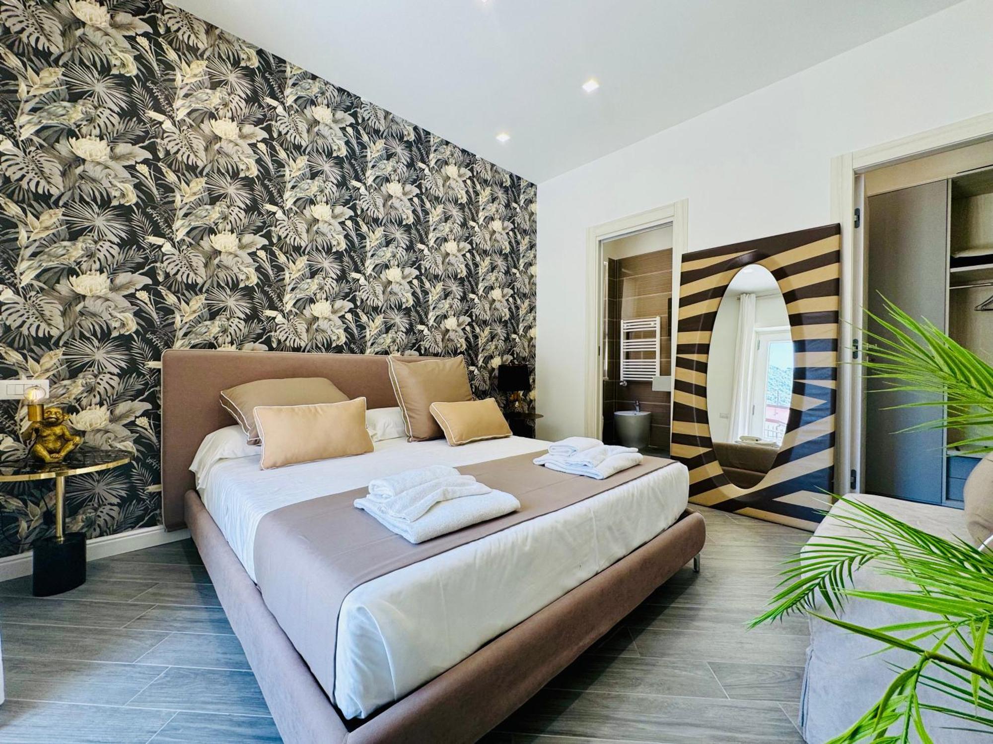 Yourhome - Santa Lucia Rooms Сорренто Экстерьер фото